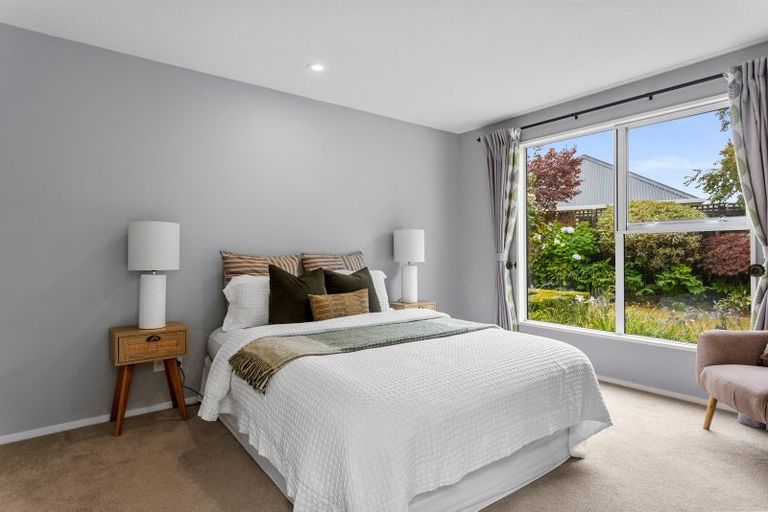Photo of property in 5 Priorsford Court, Avonhead, Christchurch, 8042