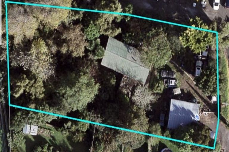 Photo of property in 45 Makiri Street, Helensville, 0800