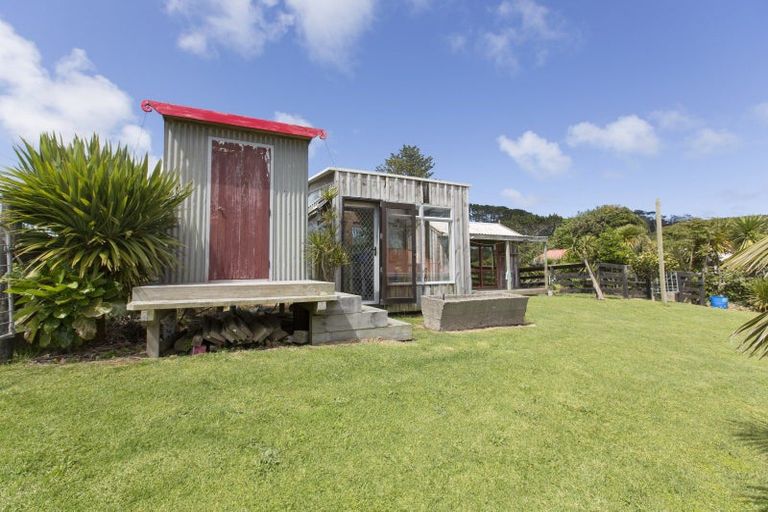 Photo of property in 476 Rehutai Road, Baylys Beach, Dargaville, 0377