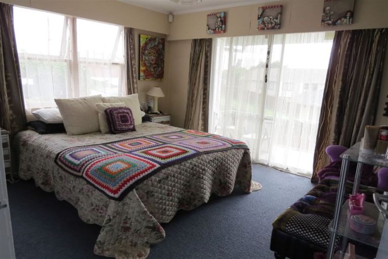 Photo of property in 32 Harris Street, Te Puke, 3119