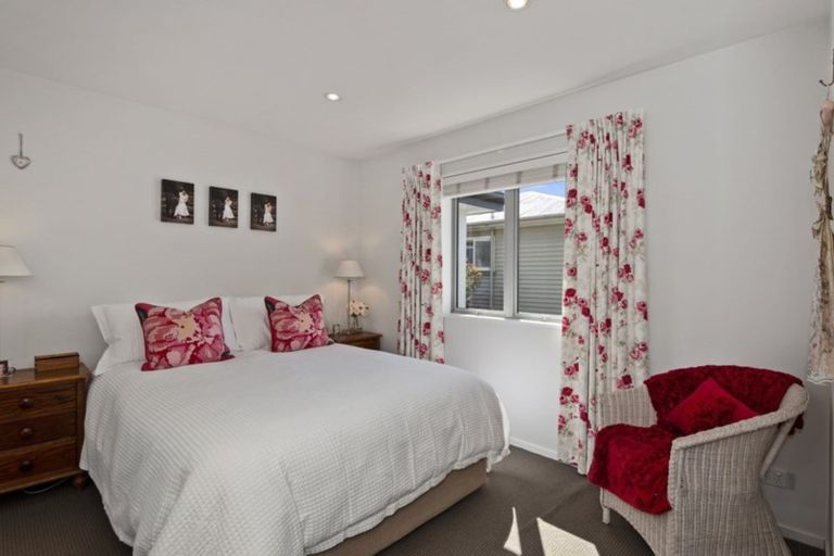 Photo of property in 998c Colombo Street, St Albans, Christchurch, 8014