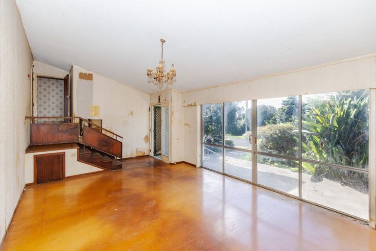 Photo of property in 15 Hamblyn Crescent, Nawton, Hamilton, 3200