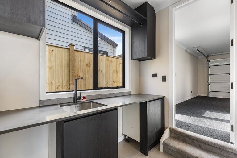 Photo of property in 13 Hautoa Lane, Flat Bush, Auckland, 2019