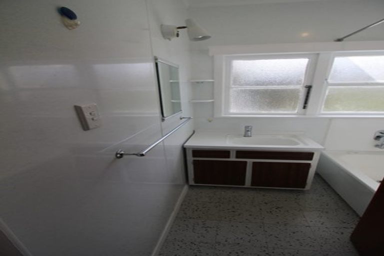 Photo of property in 40 Woodland Road, Johnsonville, Wellington, 6037