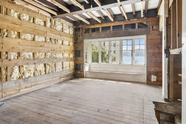 Photo of property in 8 Wilkinson Street, Oriental Bay, Wellington, 6011