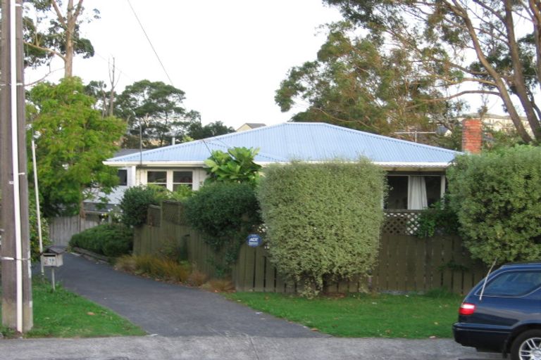 Photo of property in 1/19 Poto Street, Te Atatu South, Auckland, 0610