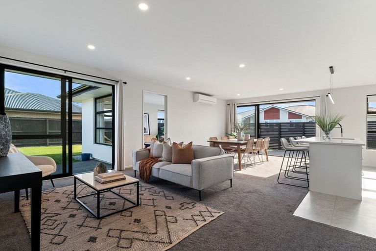 Photo of property in 8 Marvell Lane, Rolleston, 7614