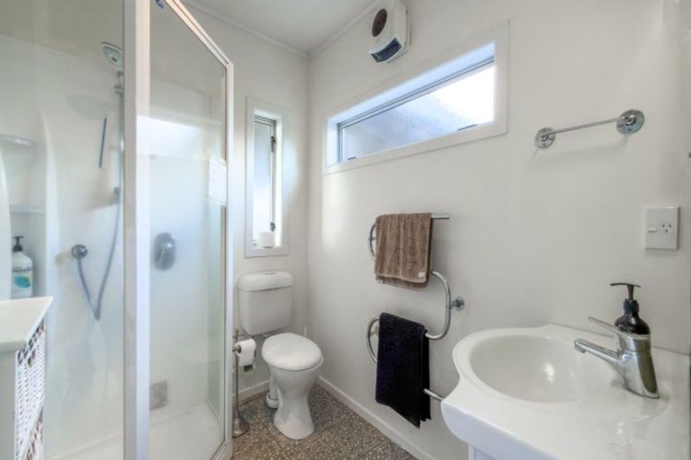 Photo of property in 223b Ocean Road, Whangamata, 3620