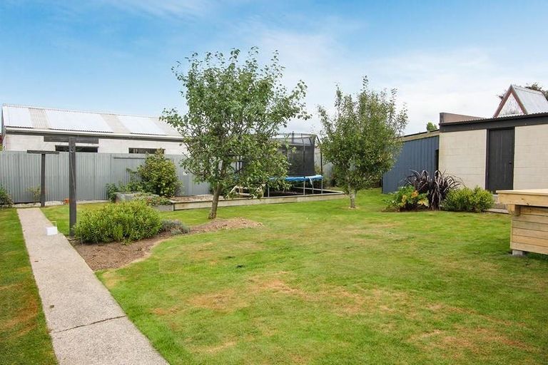 Photo of property in 22 Argyle Street, Mosgiel, 9024
