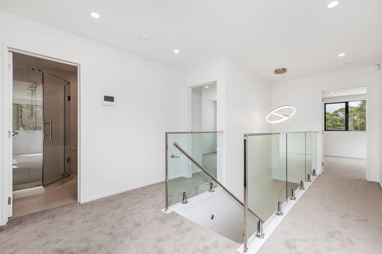 Photo of property in 9b Endurance Rise, Orewa, 0931