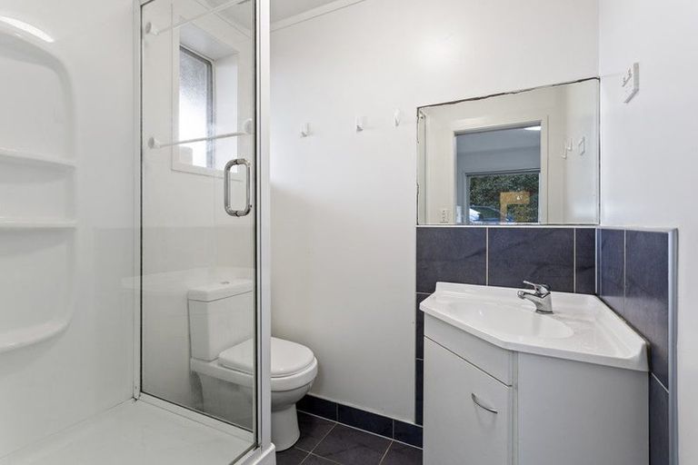 Photo of property in 8 Skyla Place, Massey, Auckland, 0614