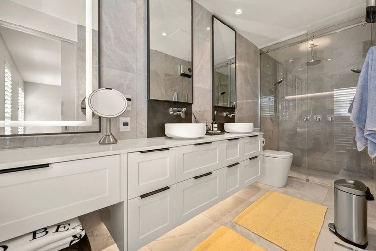 Photo of property in 6 Abberfield Lane, St Albans, Christchurch, 8014