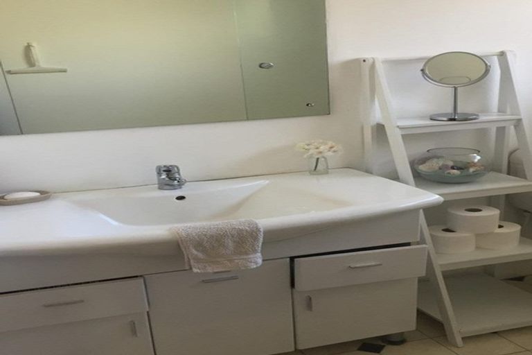 Photo of property in 52 Rogers Street, Sydenham, Christchurch, 8023