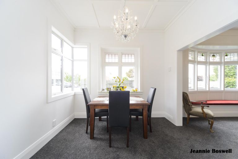 Photo of property in 3 Vivian Street, Palmerston North, 4414