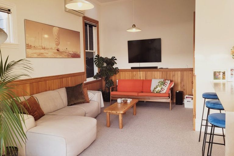 Photo of property in 76 Coromandel Street, Newtown, Wellington, 6021