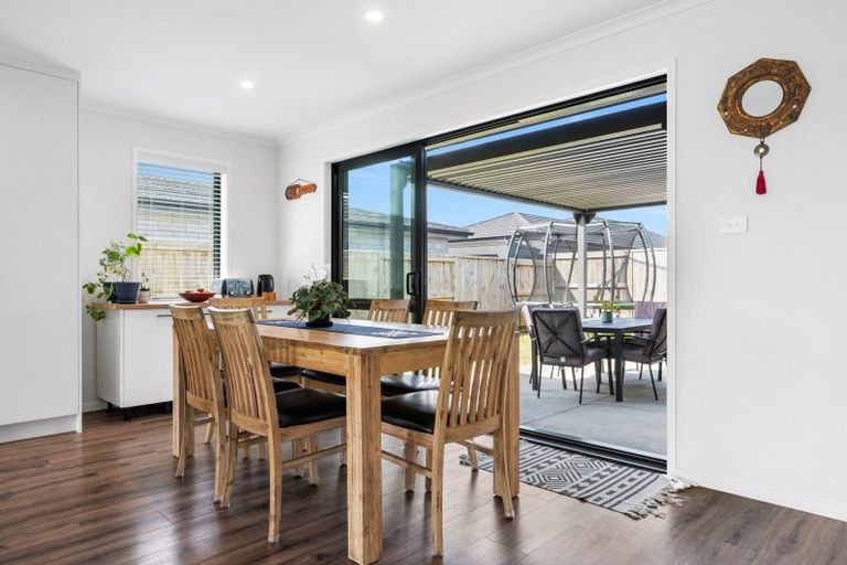 Photo of property in 52 Tamapahore Boulevard, Papamoa Beach, Papamoa, 3118