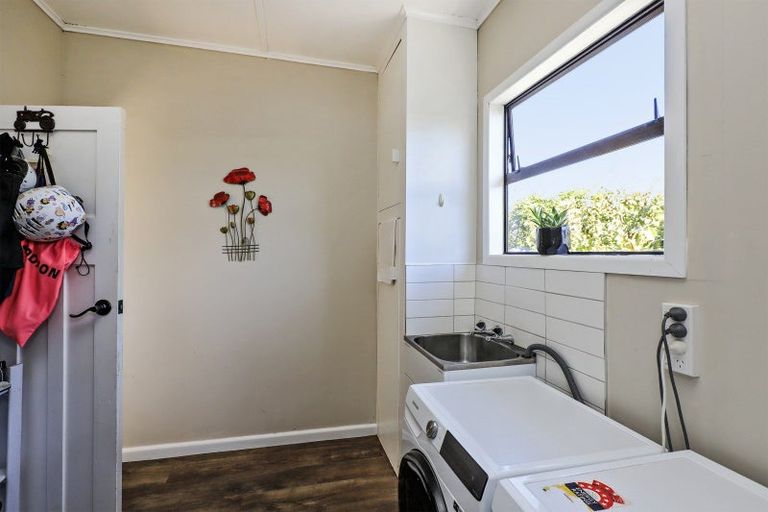 Photo of property in 118a Tait Drive, Greenmeadows, Napier, 4112