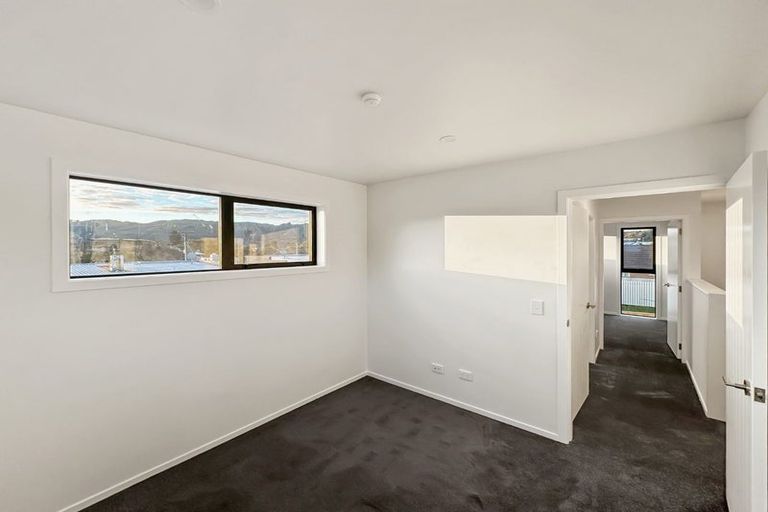 Photo of property in 1/27a Wilford Street, Wallaceville, Upper Hutt, 5018
