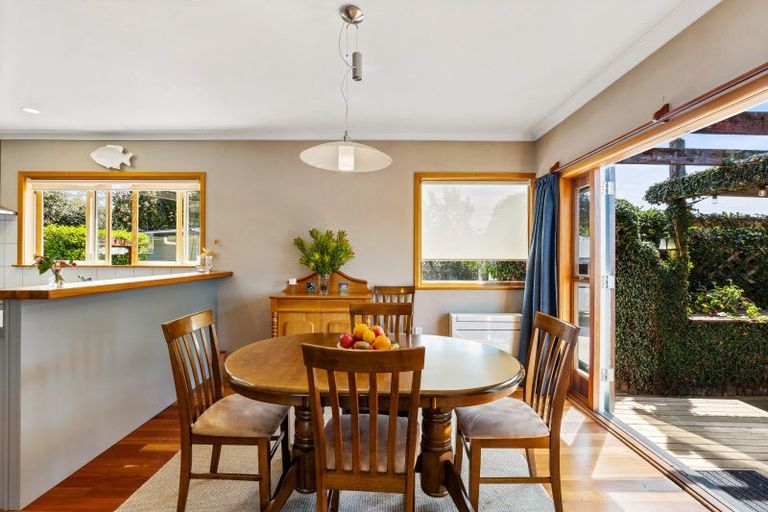 Photo of property in 716 Maxville Drive, Parkvale, Hastings, 4122