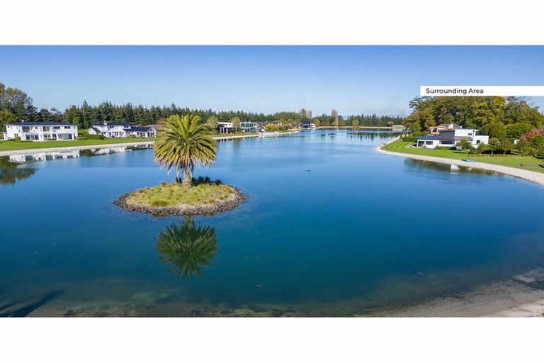 Photo of property in 86 Oakgrove Drive, Rangiora, 7400