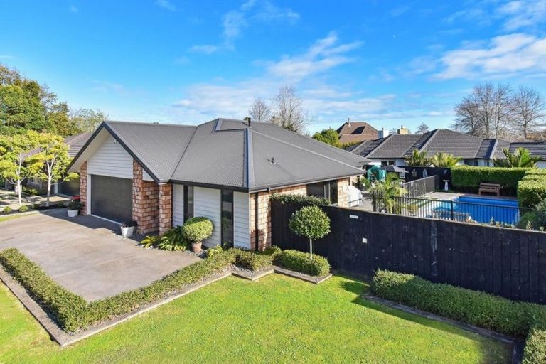 Photo of property in 188 Harbourside Drive, Karaka, Papakura, 2113