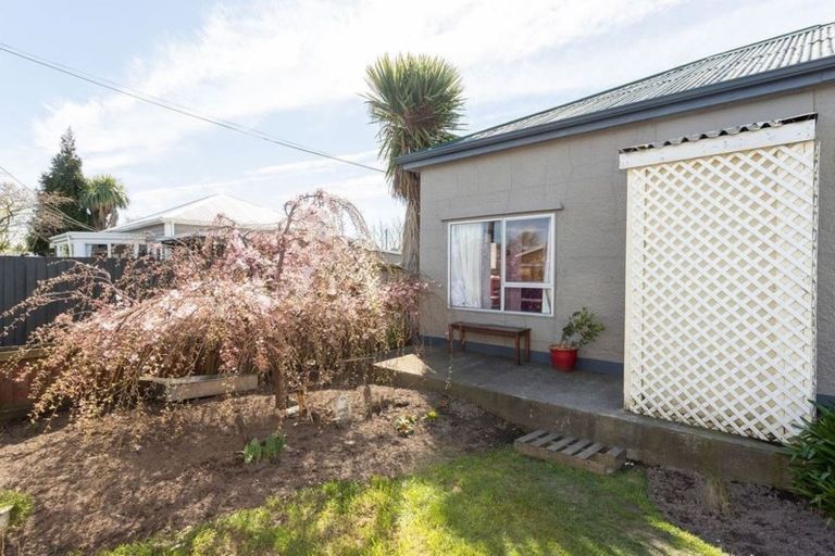 Photo of property in 7 Seymour Street, Hornby, Christchurch, 8042