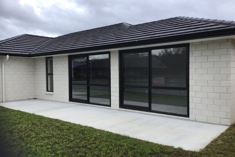 Photo of property in 10d2 Clive Road, Katikati, 3129