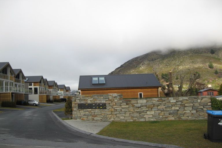 Photo of property in 3/8 Humphrey Street, Frankton, Queenstown, 9300