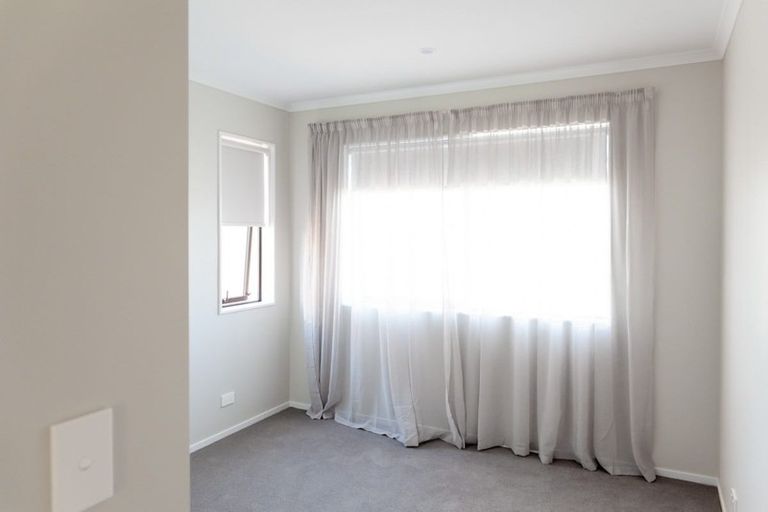 Photo of property in 20 Te Rito Road, Hobsonville, Auckland, 0616