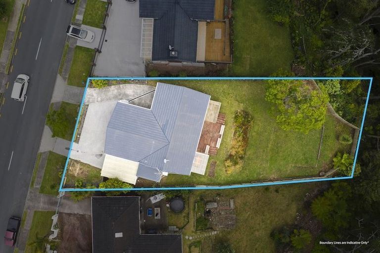 Photo of property in 247 Glamorgan Drive, Torbay, Auckland, 0630