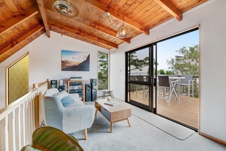 Photo of property in 22b Stanmore Bay Road, Stanmore Bay, Whangaparaoa, 0932