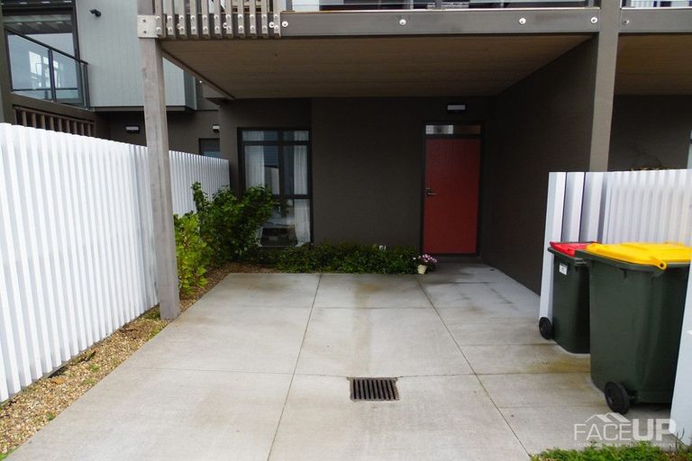 Photo of property in 28 Mollusc Road, Hobsonville, Auckland, 0616
