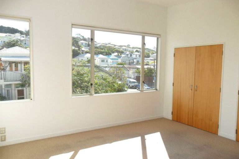 Photo of property in 189 Tasman Street, Mount Cook, Wellington, 6021