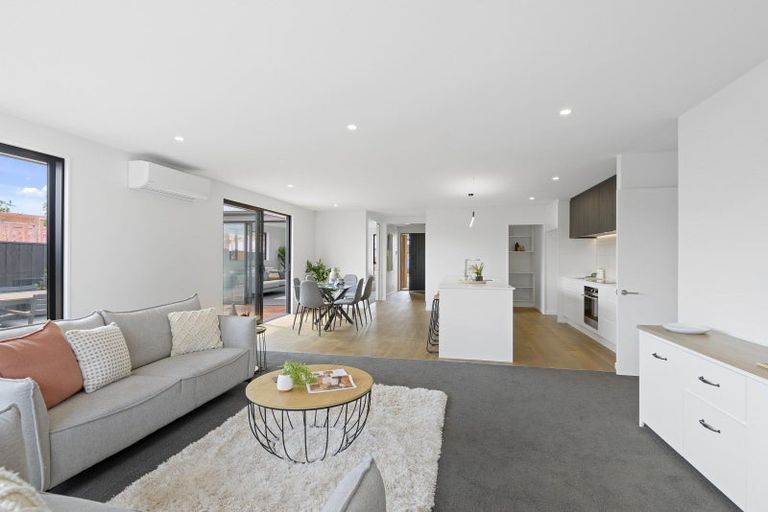 Photo of property in 32 Dynes Road, Rolleston, 7615