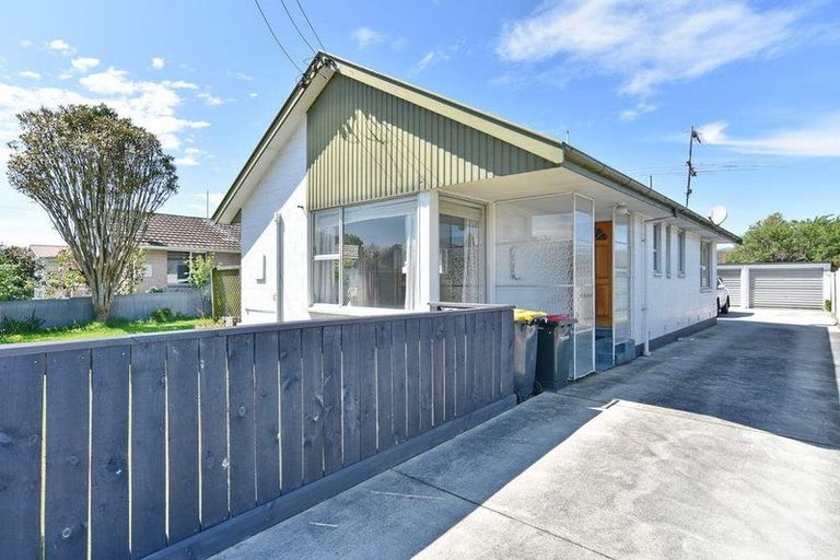 Photo of property in 49 Cedars Street, Hoon Hay, Christchurch, 8025