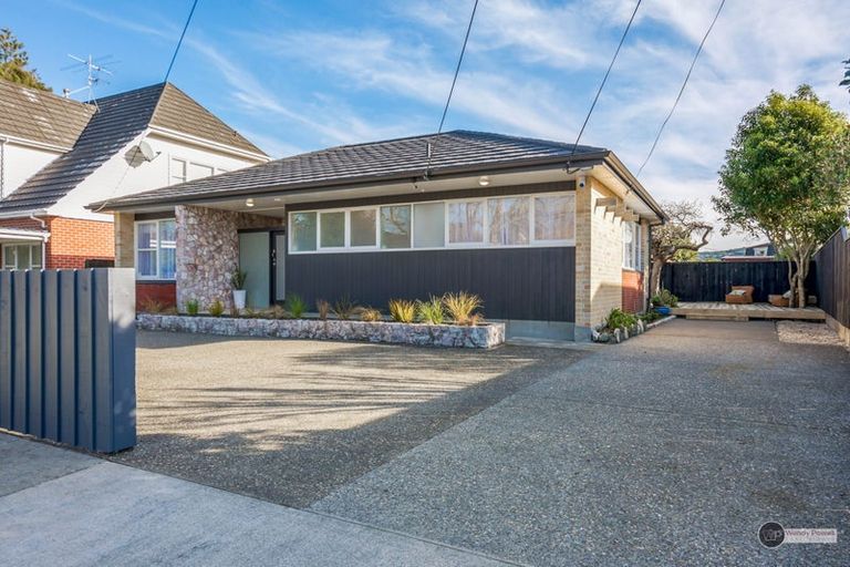 Photo of property in 2 Harley Grove, Boulcott, Lower Hutt, 5010