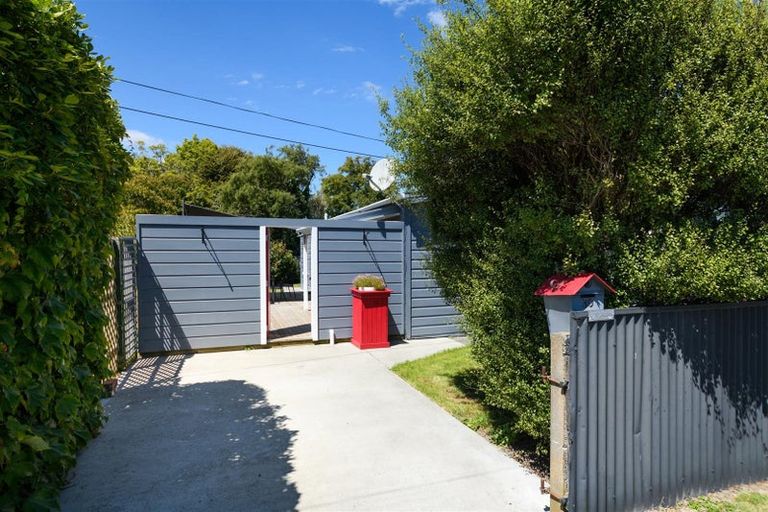 Photo of property in 30 Signal Street, Marton, 4710