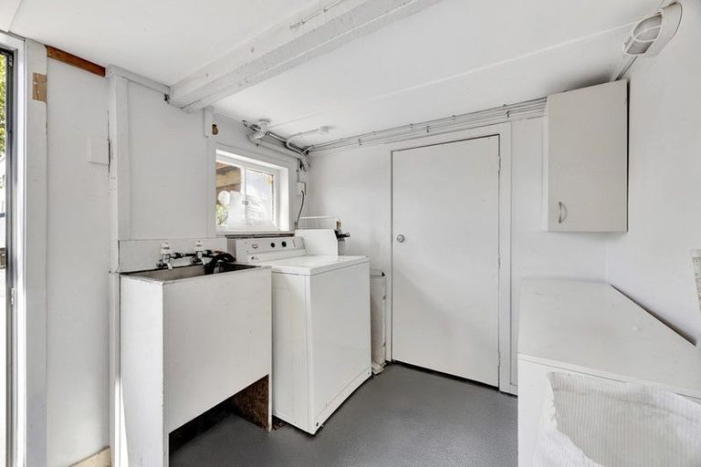 Photo of property in 87 Lake Road, Frankton, Hamilton, 3204