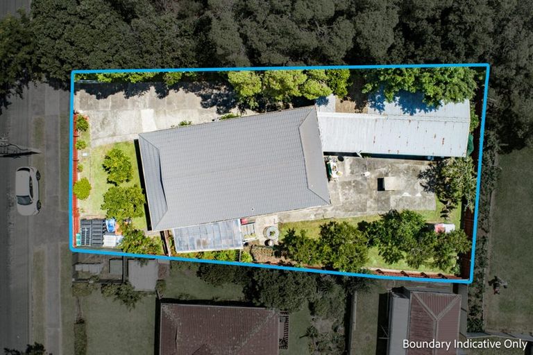 Photo of property in 22 Boundary Road, Clover Park, Auckland, 2019