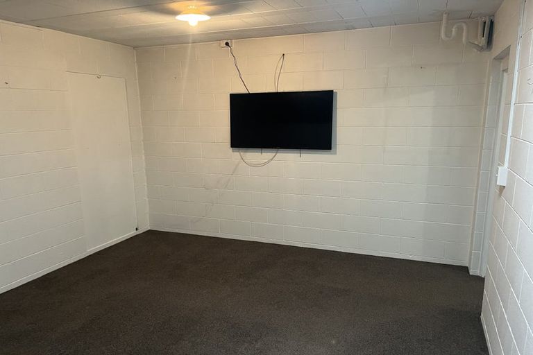 Photo of property in 87 Poaka Avenue, Dinsdale, Hamilton, 3204