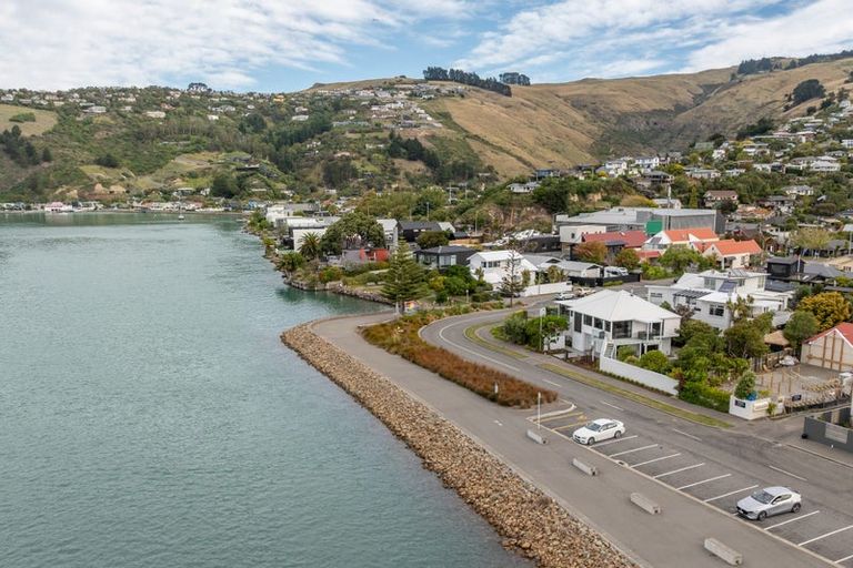 Photo of property in 11 Beachville Road, Redcliffs, Christchurch, 8081