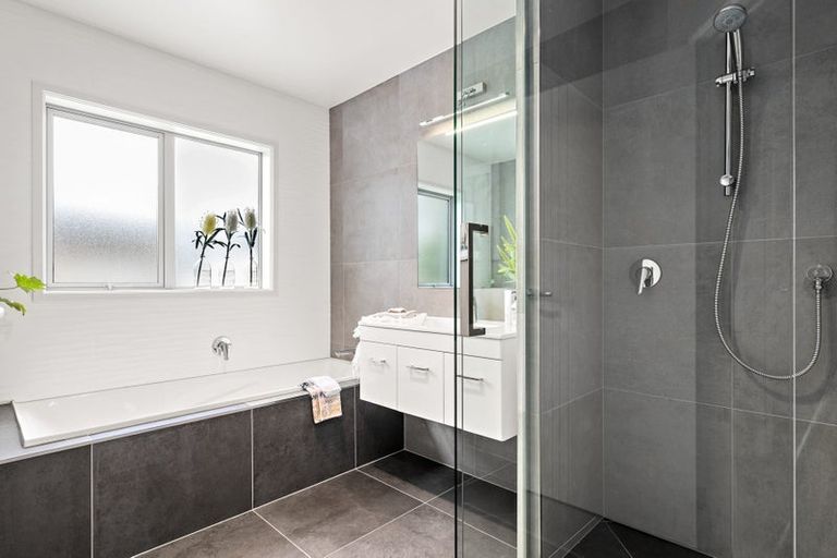 Photo of property in 11 Trevally Place, Snells Beach, 0920