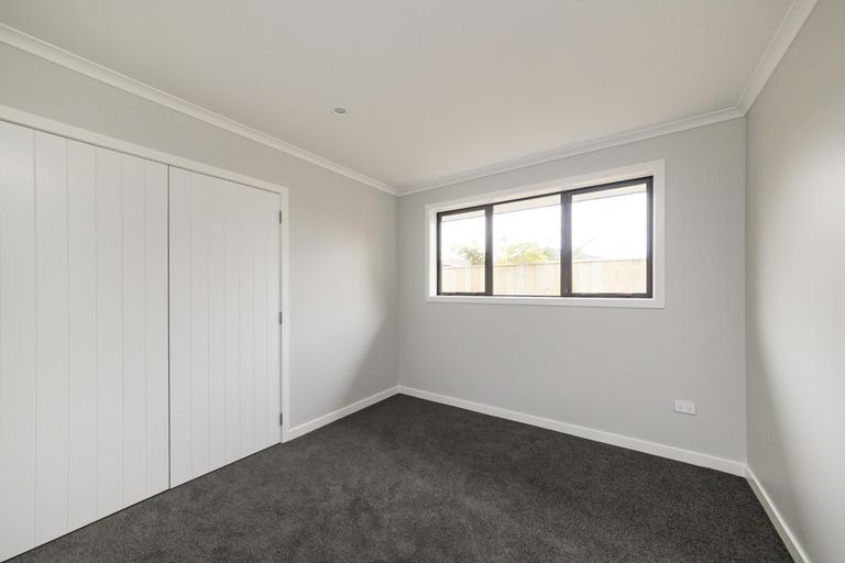 Photo of property in 17 Winchester Street, Levin, 5510