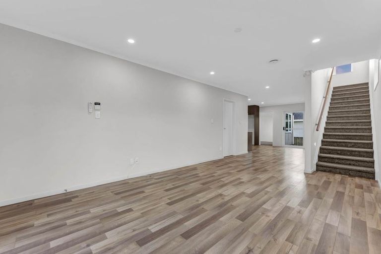Photo of property in 17f Prictor Street, Papakura, 2110