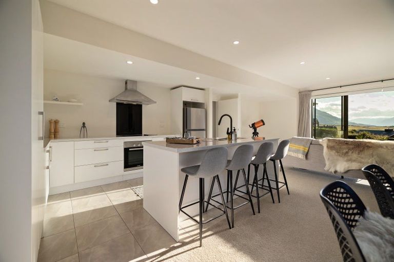 Photo of property in 13 Ellesmere Avenue, Jacks Point, Queenstown, 9371