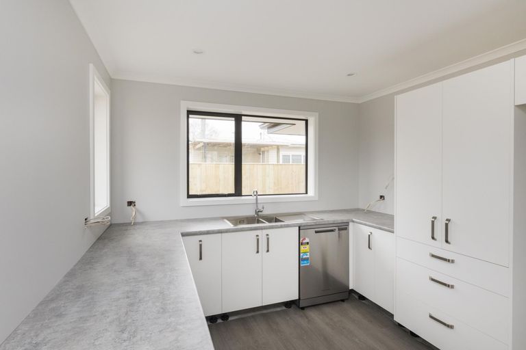 Photo of property in 17 Winchester Street, Levin, 5510