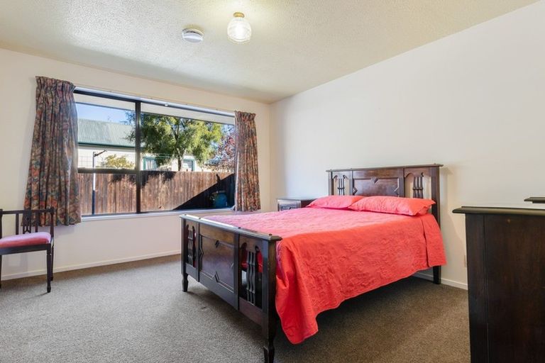 Photo of property in 2/15 Edinburgh Street, Spreydon, Christchurch, 8024