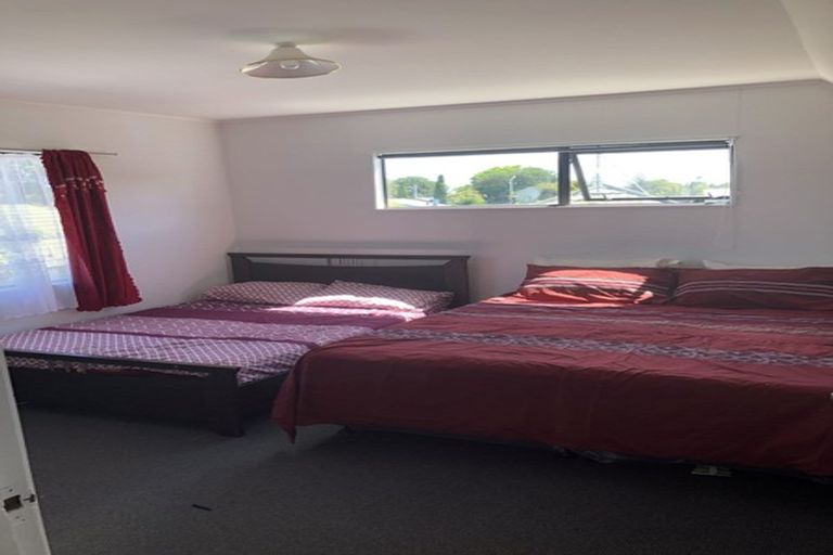 Photo of property in 2/19 Ferguson Street, Mangere East, Auckland, 2024