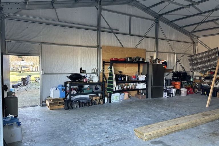 Photo of property in 2 Hill Street, Macraes, Palmerston, 9483