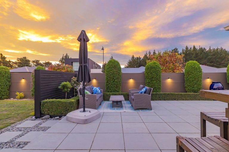 Photo of property in 5 Reka Street, Parklands, Christchurch, 8083